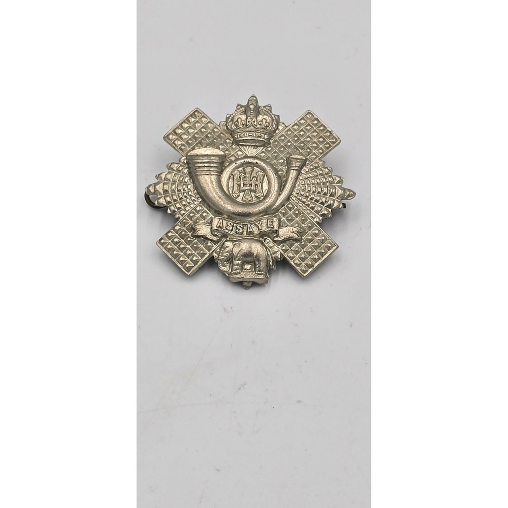 Original HLI Highland Light Infantry Glengarry Badge - Brooch Pin Conversion